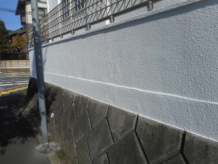 外塀吹付け補修(既存下地合わせ)
